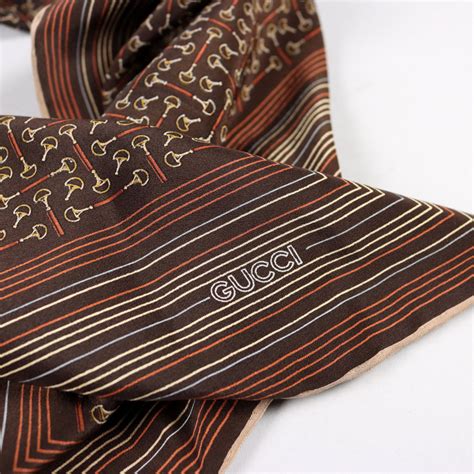 gucci foulard vintage numero di serie|vintage gucci bag codes.